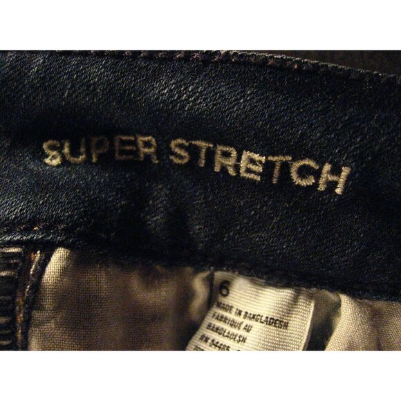 American Eagle CUTOFF JEANS SHORTS Womans Sz 6 Blue Denim SUPER STRETCH Wiskered - Picture 8 of 10